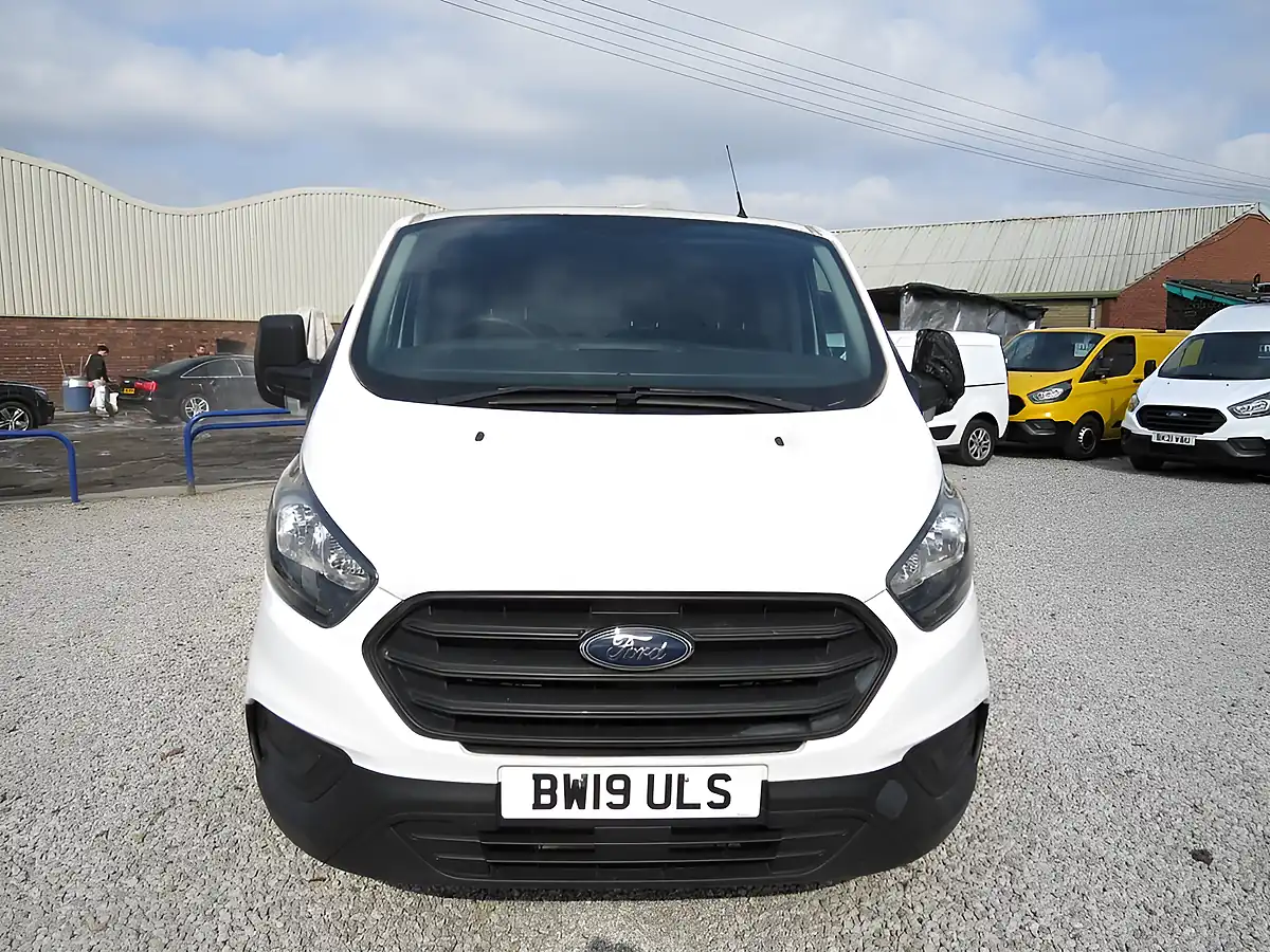 Used 2019 Ford Transit Custom 300 L1 H1 White - Interior and Exterior details 15