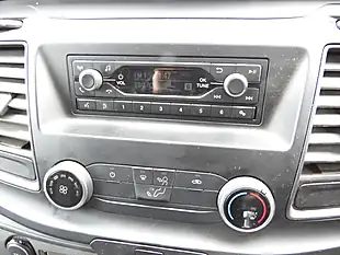 Used 2019 Ford Transit Custom 300 L2 H1 White - Interior and Exterior details 13