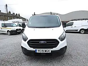 Used 2019 Ford Transit Custom 300 L2 H1 White - Interior and Exterior details 7