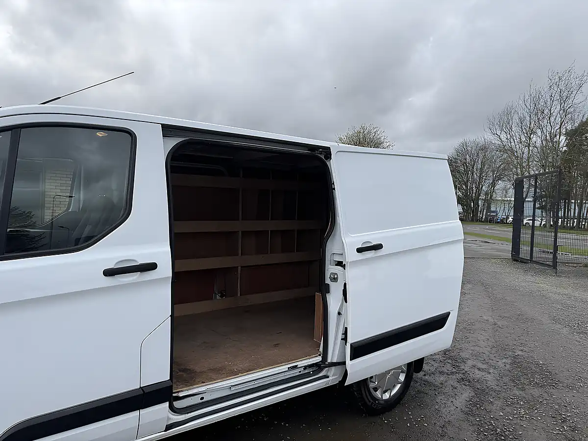 Used 2019 Ford Transit Custom 300 Leader L1H1 P/V - Interior and Exterior details 14