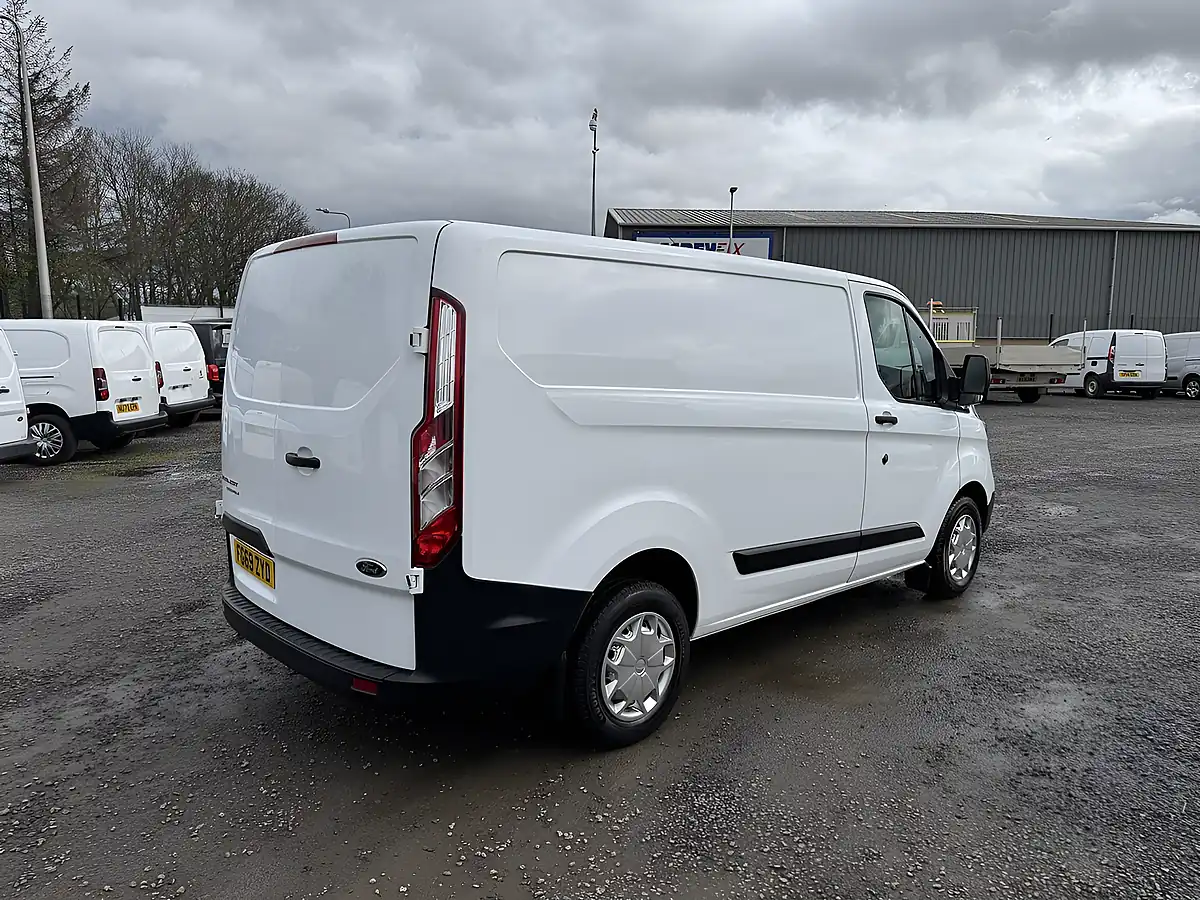 Used 2019 Ford Transit Custom 300 Leader L1H1 P/V - Interior and Exterior details 6