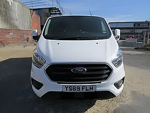 Used 2019 Ford Transit Custom 300 Limited White - Interior and Exterior details 20