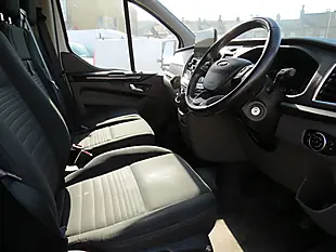 Used 2019 Ford Transit Custom 300 Limited White - Interior and Exterior details 3