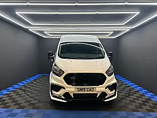 Used 2019 Ford Transit Custom 300 Panel Van L2 H2 White - Interior and Exterior details 3
