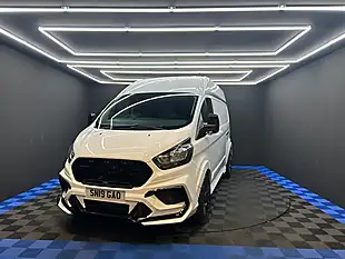Used 2019 Ford Transit Custom 300 Panel Van L2 H2 White - Interior and Exterior details 4