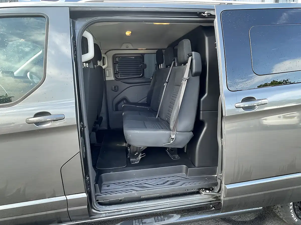 Used 2019 Ford Transit Custom 6 SEAT Crew Lwb Grey - Interior and Exterior details 11