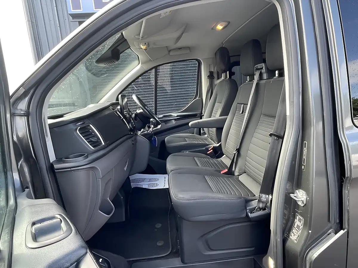 Used 2019 Ford Transit Custom 6 SEAT Crew Lwb Grey - Interior and Exterior details 13