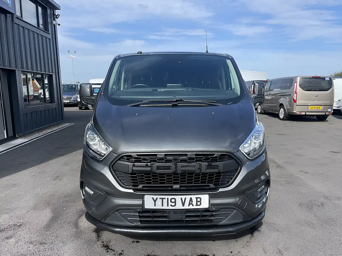 Used 2019 Ford Transit Custom 6 SEAT Crew Lwb Grey - Interior and Exterior details 3