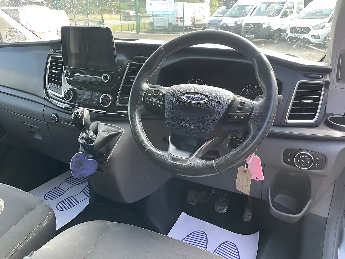 Used 2019 Ford Transit Custom 6 SEAT Crew Lwb Grey - Interior and Exterior details 7