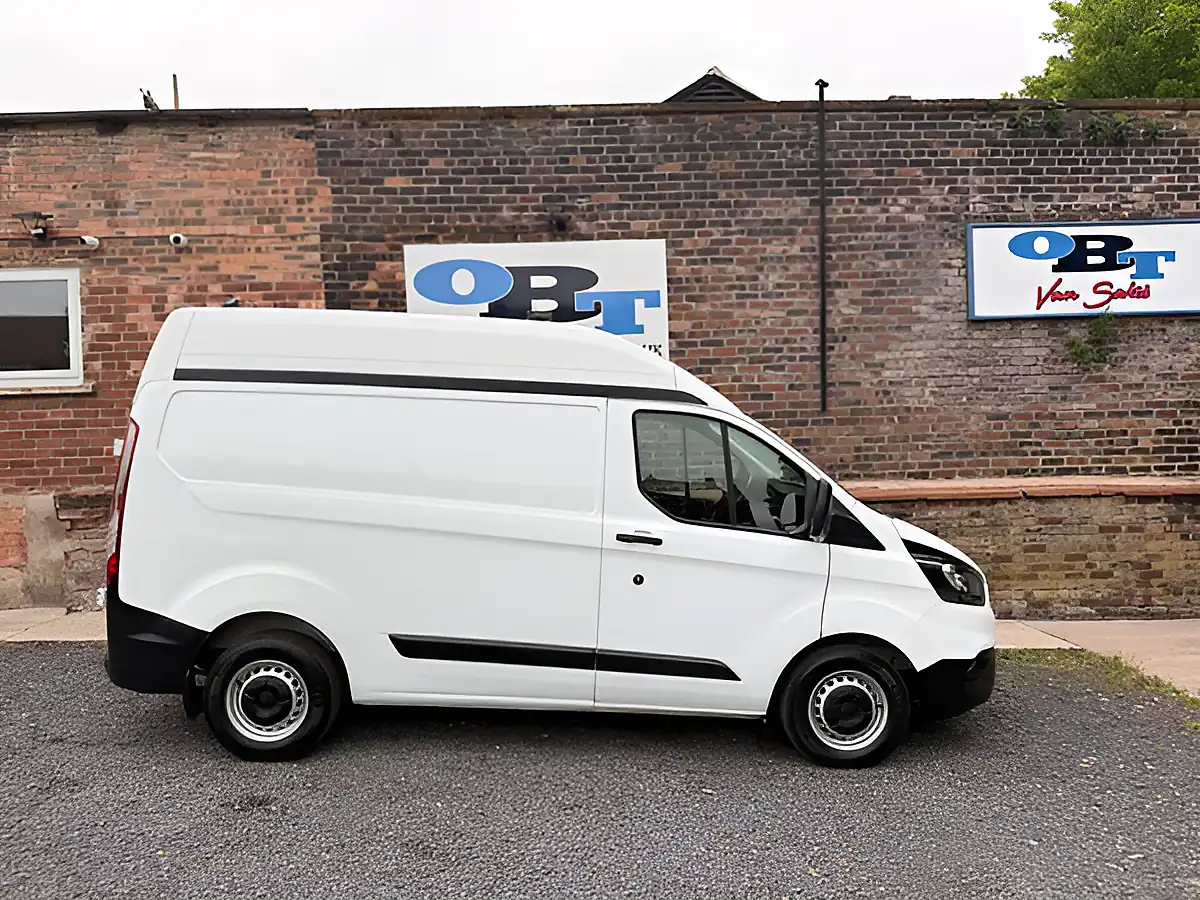Used 2019 Ford Transit Custom Base White - Interior and Exterior details 19