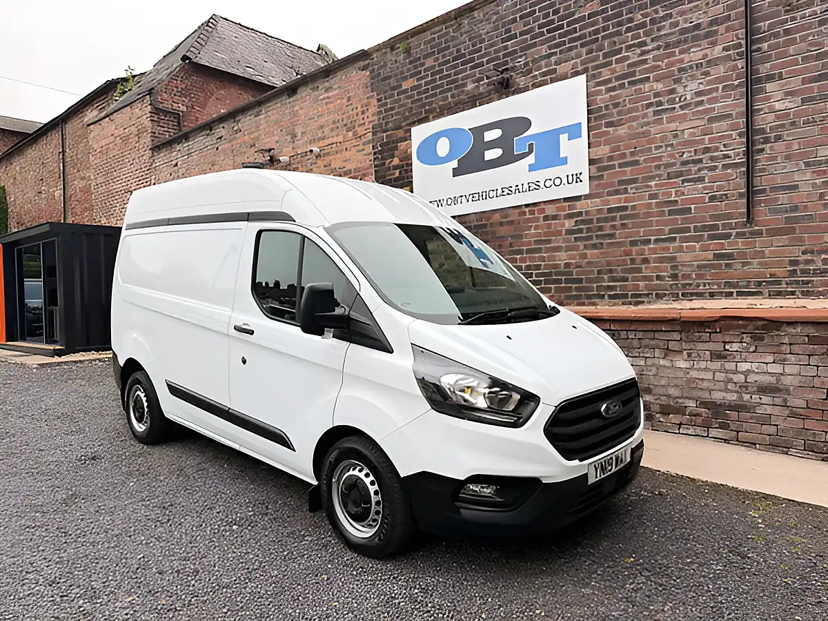 Used 2019 Ford Transit Custom Base White - Interior and Exterior details 5