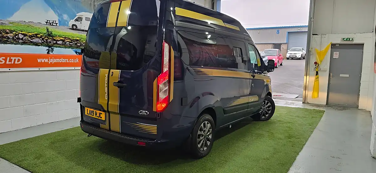 Used 2019 Ford Transit Custom Campervan Blue - Front View