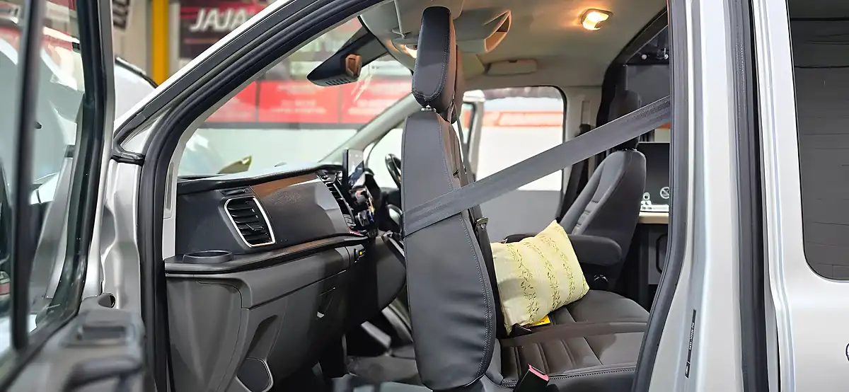 Used 2019 Ford Transit Custom Campervan Silver - Interior and Exterior details 14