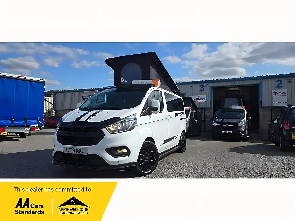 Used 2019 Ford Transit Custom Campervan White - Front View