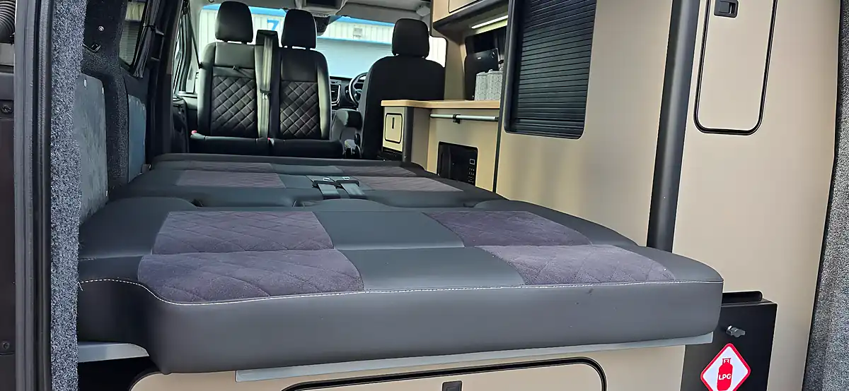 Used 2019 Ford Transit Custom Campervan White - Interior and Exterior details 5