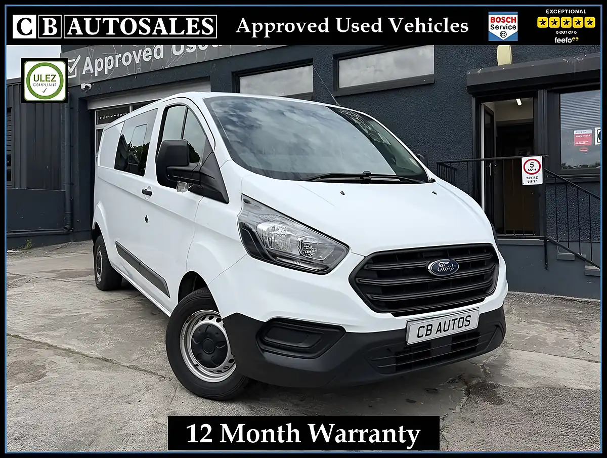 Used 2019 Ford Transit Custom Crew Van Double Cab White - Front View