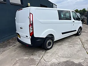 Used 2019 Ford Transit Custom Crew Van Double Cab White - Interior and Exterior details 12