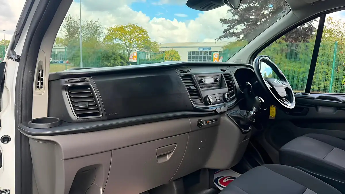 Used 2019 Ford Transit Custom L2 H2 White - Interior and Exterior details 18