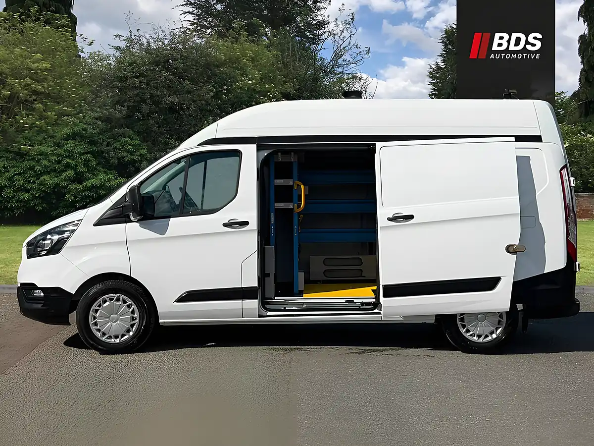 Used 2019 Ford Transit Custom L2 H2 White - Interior and Exterior details 4