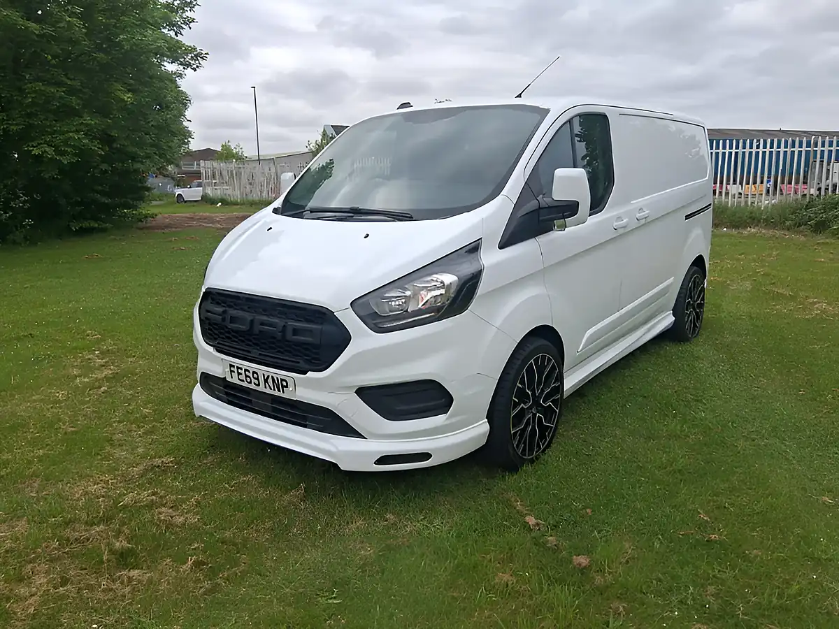 Used 2019 Ford Transit Custom Leader White - Front View