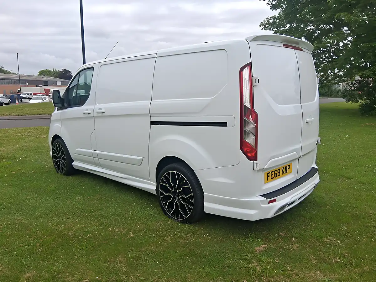 Used 2019 Ford Transit Custom Leader White - Interior and Exterior details 3