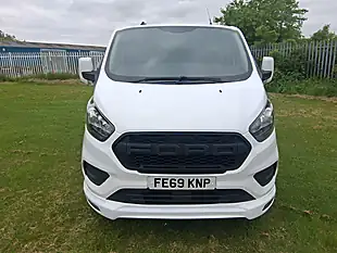 Used 2019 Ford Transit Custom Leader White - Interior and Exterior details 8