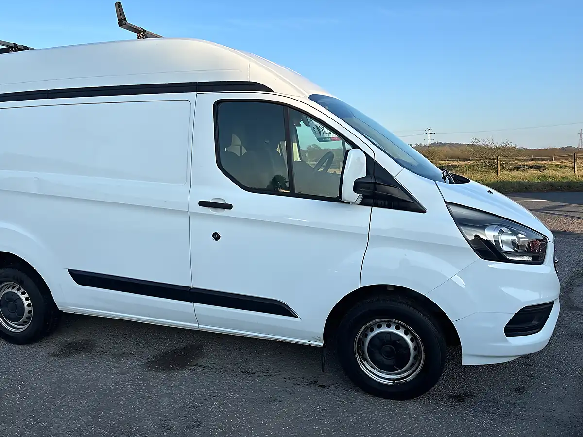 Used 2019 Ford Transit Custom Leader White - Interior and Exterior details 2
