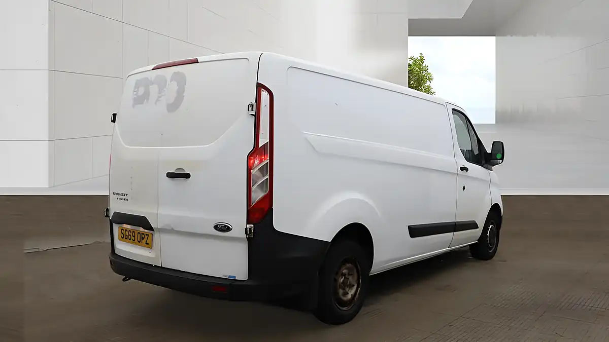 Used 2019 Ford Transit Custom Leader White - Interior and Exterior details 4