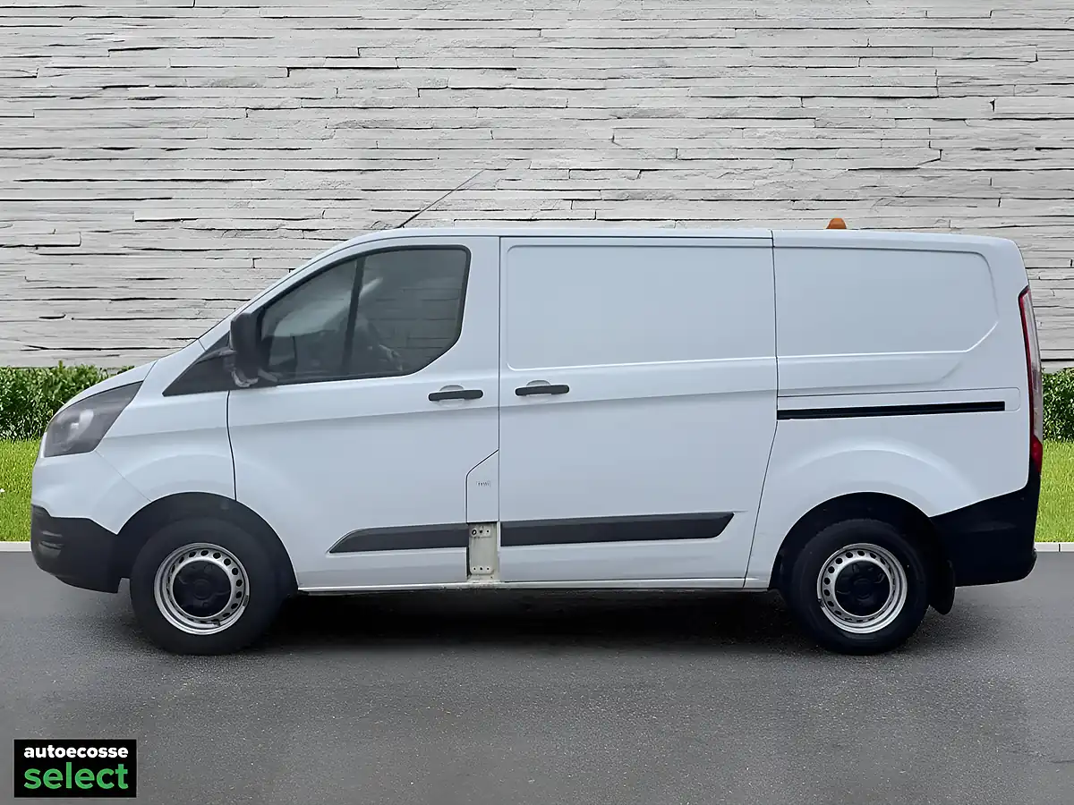 Used 2019 Ford Transit Custom Leader White - Interior and Exterior details 7