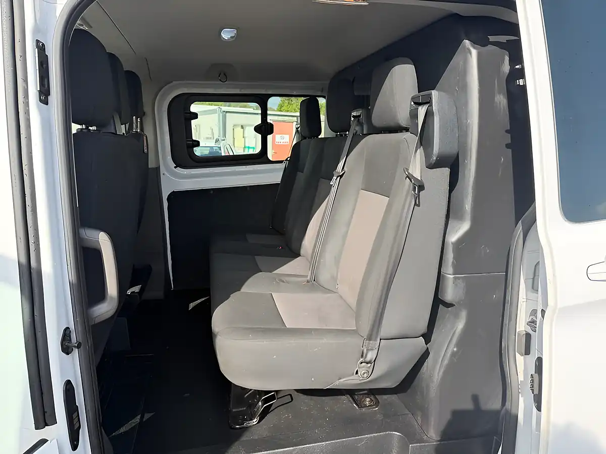 Used 2019 Ford Transit Custom Leader White - Interior and Exterior details 17