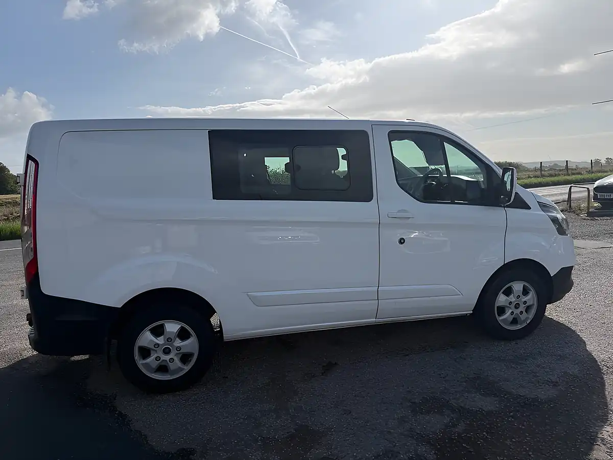 Used 2019 Ford Transit Custom Leader White - Interior and Exterior details 3