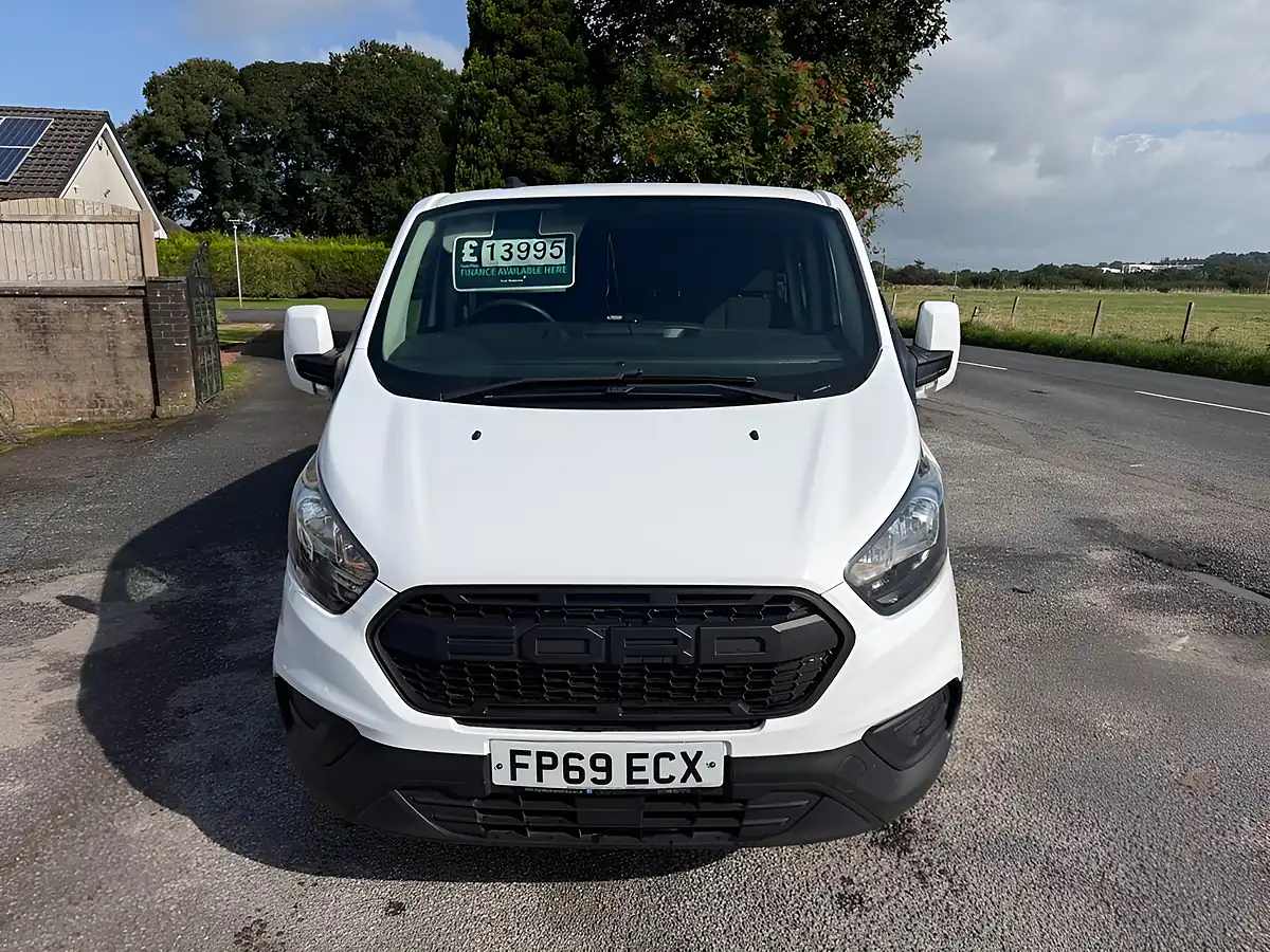 Used 2019 Ford Transit Custom Leader White - Interior and Exterior details 9