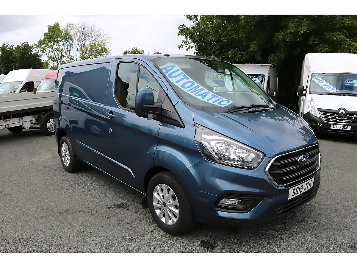 Used 2019 Ford Transit Custom Limited Blue - Front View