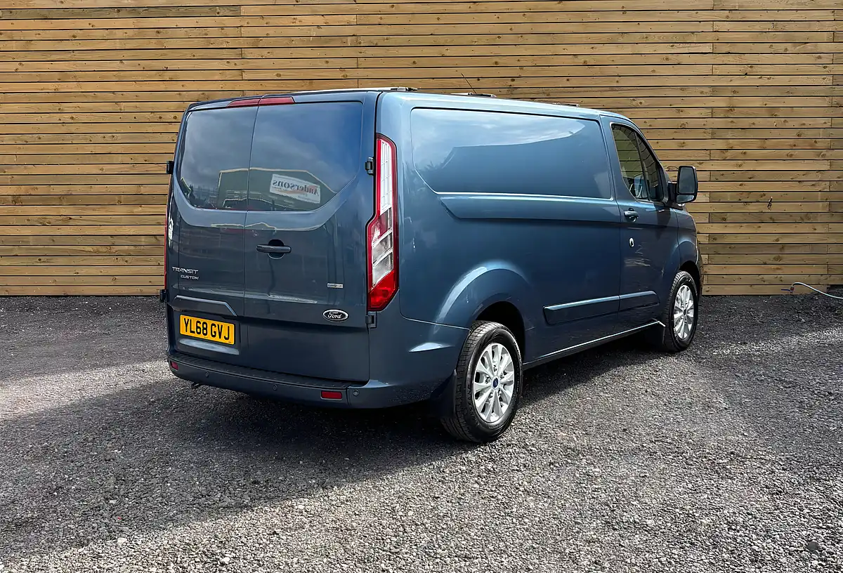 Used 2019 Ford Transit Custom Limited Blue - Interior and Exterior details 13