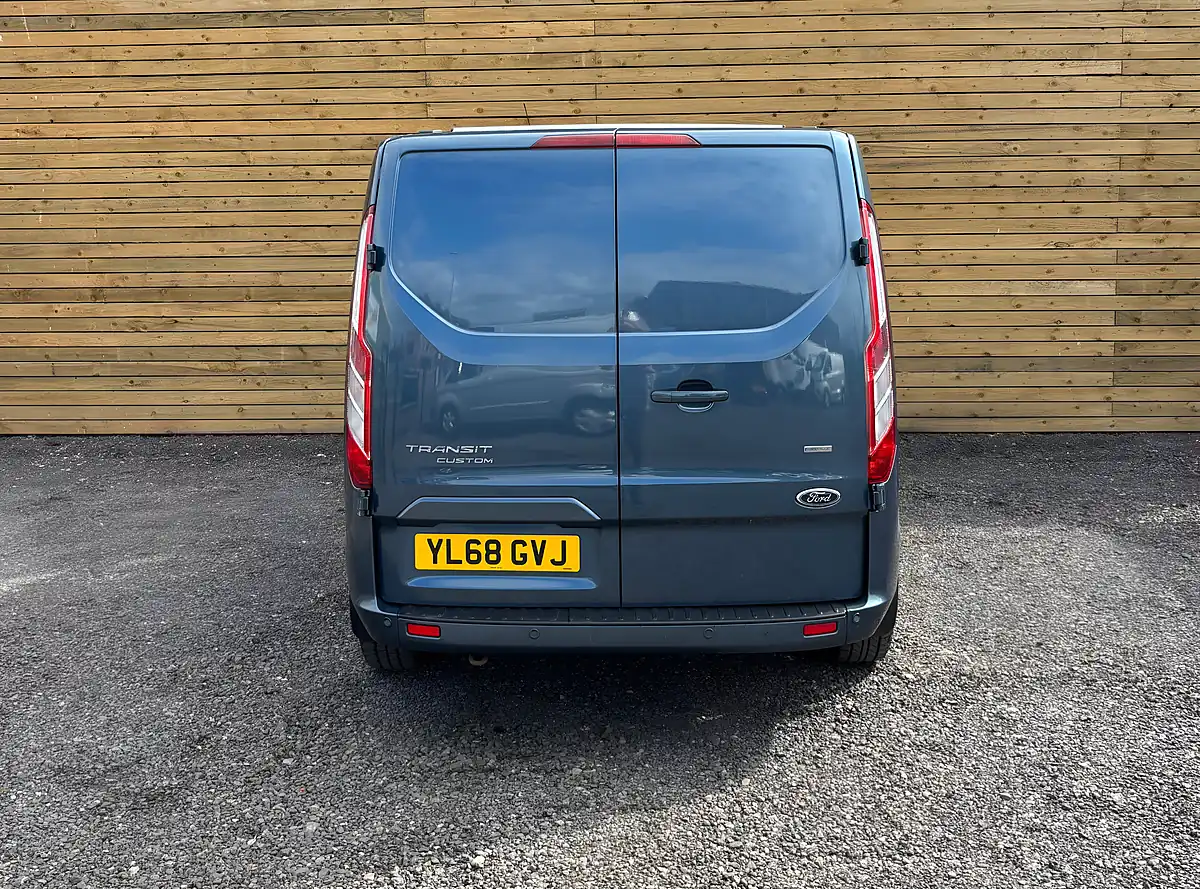 Used 2019 Ford Transit Custom Limited Blue - Interior and Exterior details 15