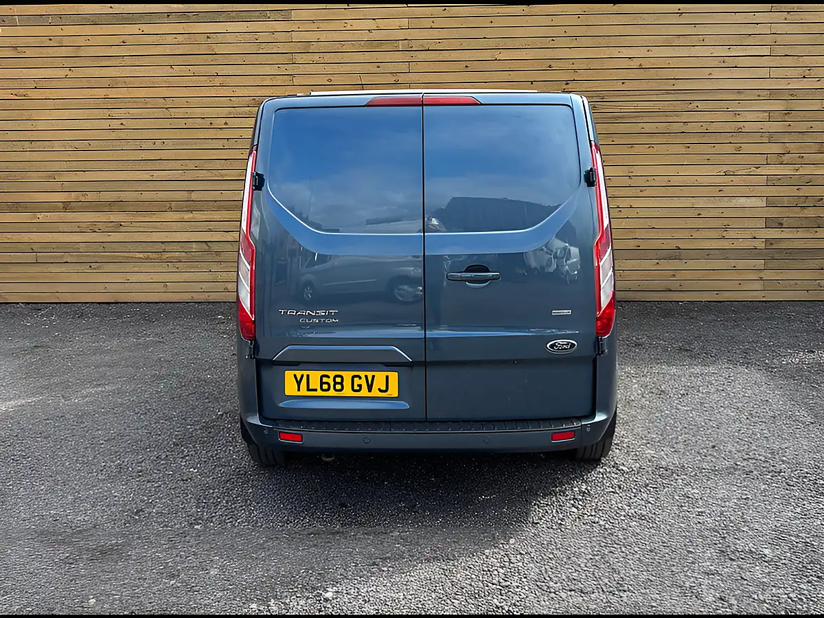 Used 2019 Ford Transit Custom Limited Blue - Interior and Exterior details 16
