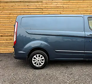 Used 2019 Ford Transit Custom Limited Blue - Interior and Exterior details 4
