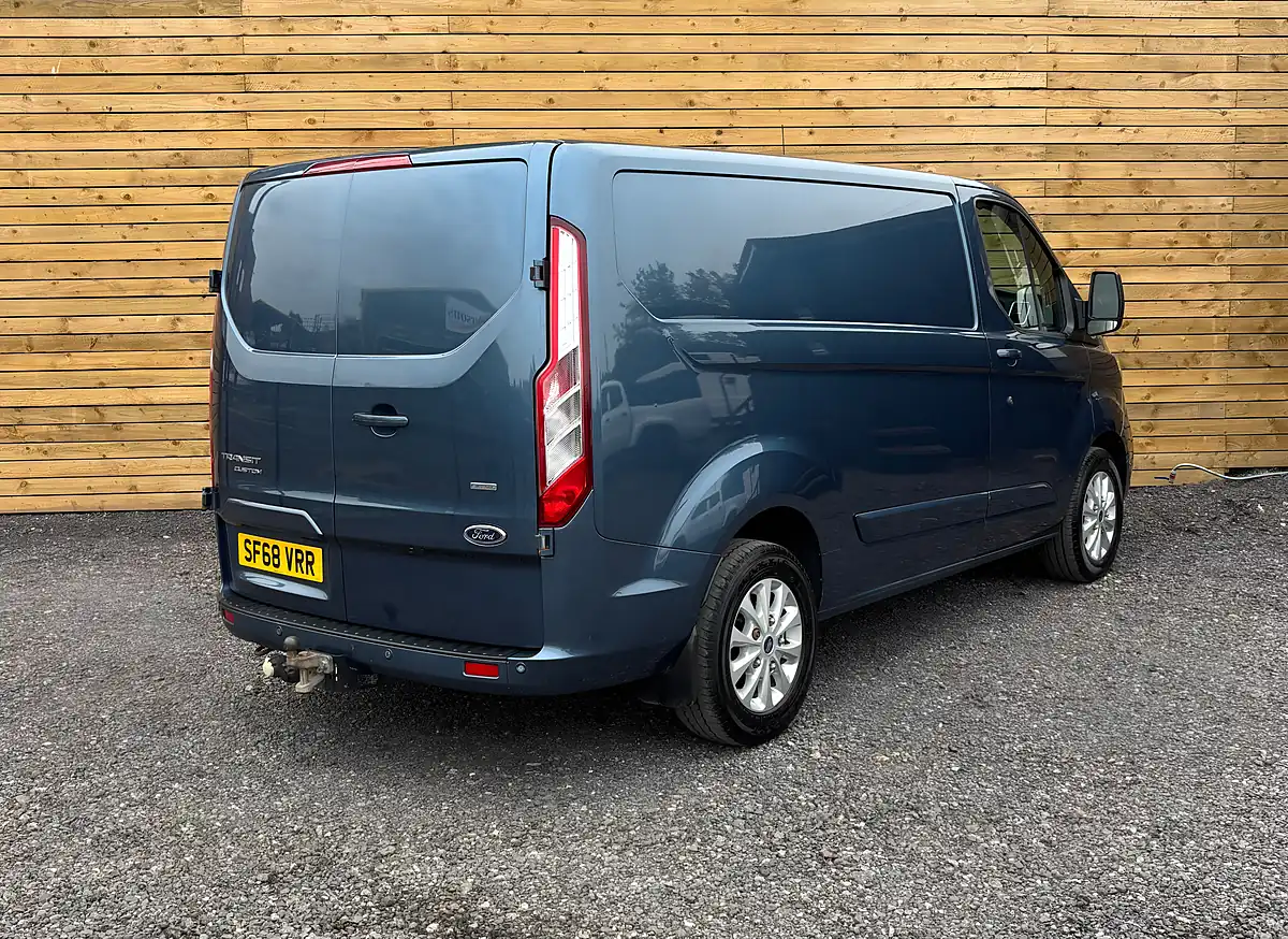 Used 2019 Ford Transit Custom Limited Blue - Interior and Exterior details 7