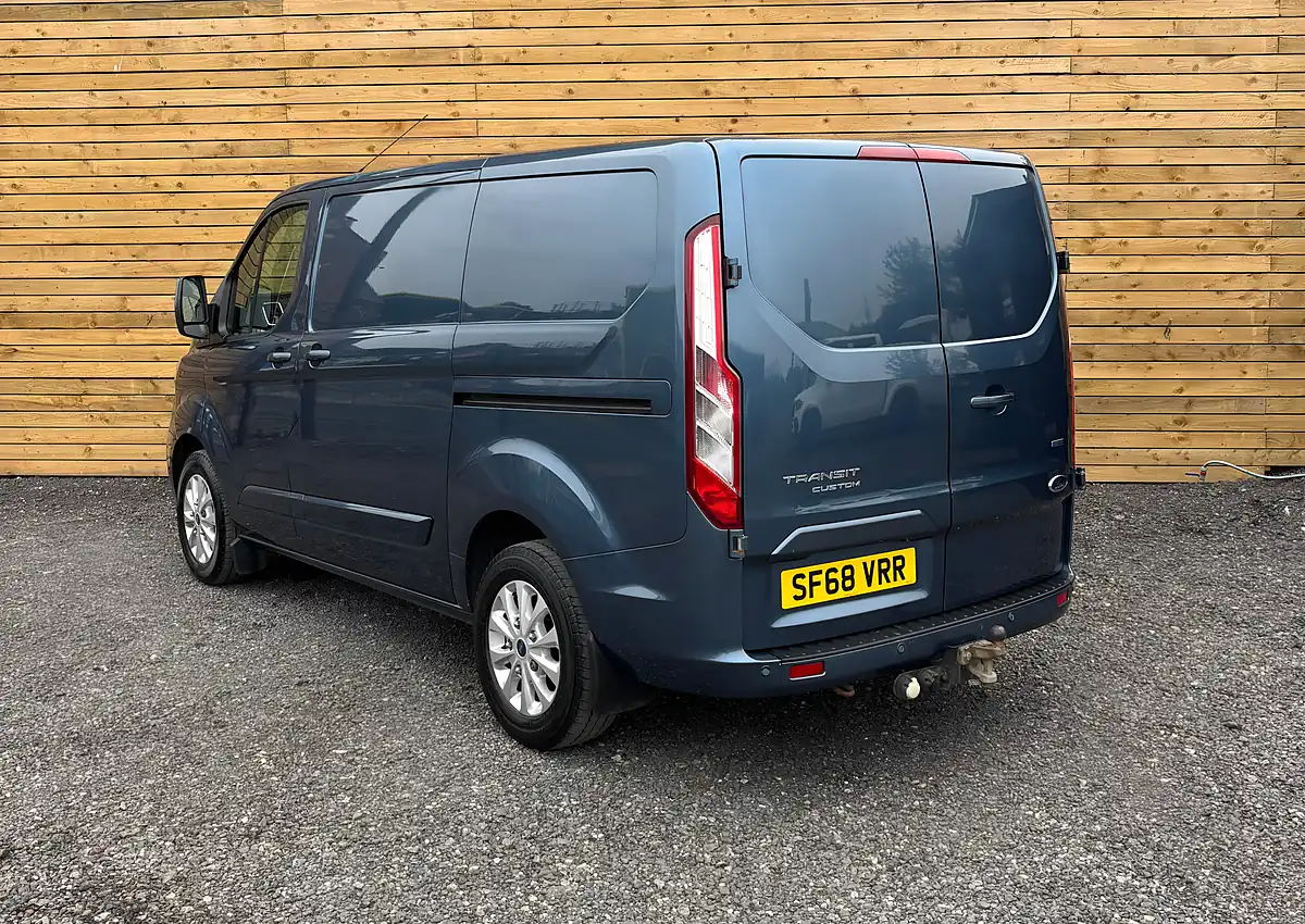 Used 2019 Ford Transit Custom Limited Blue - Interior and Exterior details 9