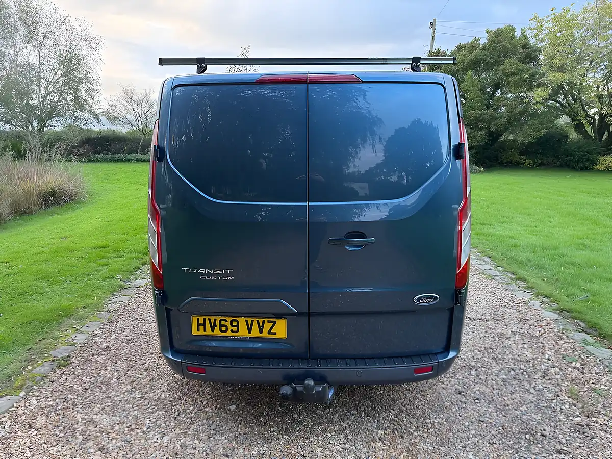 Used 2019 Ford Transit Custom Limited Blue - Interior and Exterior details 4