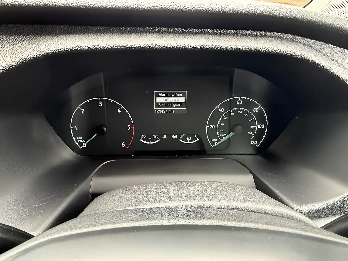 Used 2019 Ford Transit Custom Limited Crew Cab Black - Interior and Exterior details 14