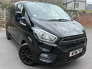 Used 2019 Ford Transit Custom Limited Crew Cab Black - Interior and Exterior details 3