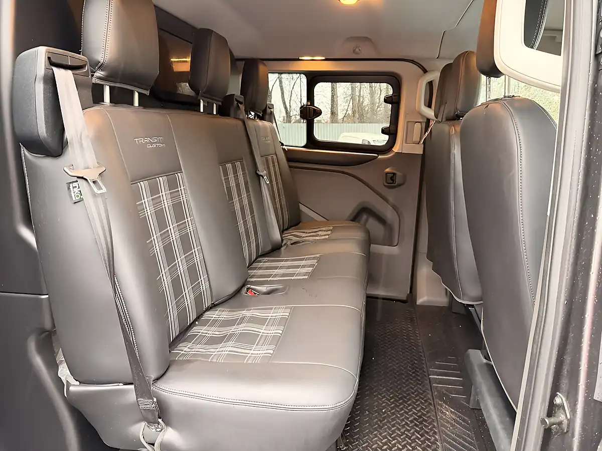 Used 2019 Ford Transit Custom Limited Crew Van Double Cab Grey - Interior and Exterior details 18