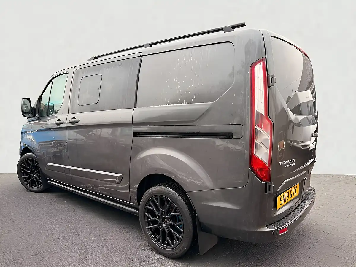 Used 2019 Ford Transit Custom Limited Crew Van Double Cab Grey - Interior and Exterior details 4