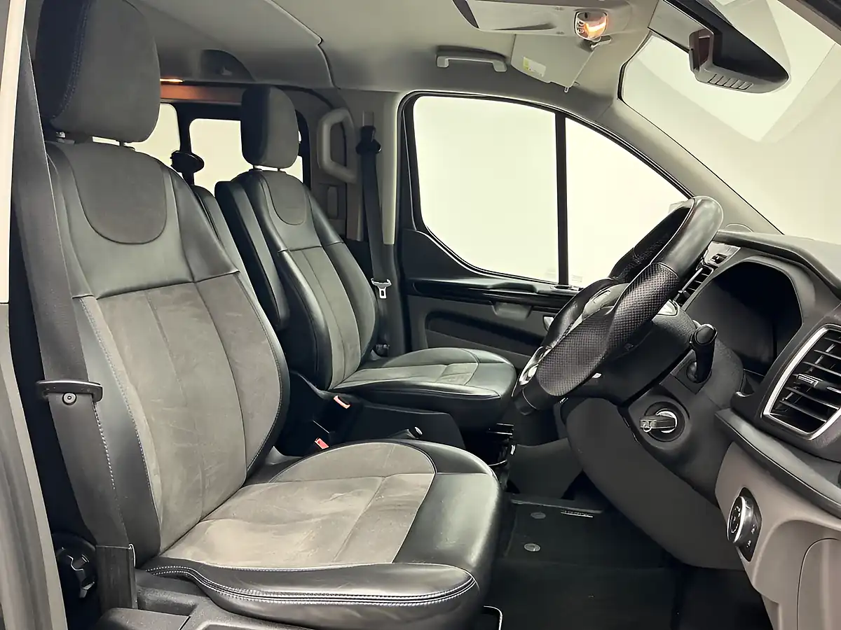 Used 2019 Ford Transit Custom Limited Crew Van Double Cab Magnetic Grey - Interior and Exterior details 10
