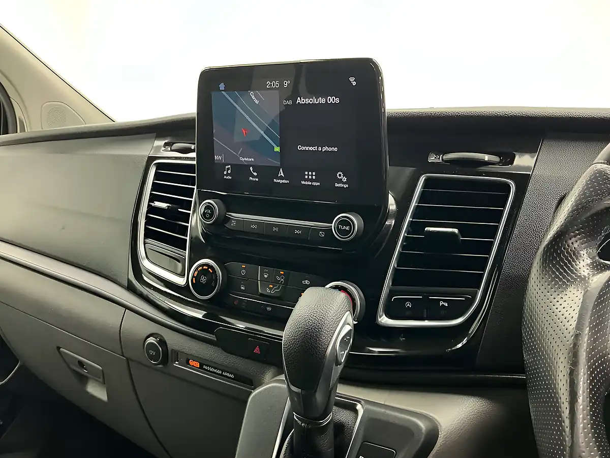 Used 2019 Ford Transit Custom Limited Crew Van Double Cab Magnetic Grey - Interior and Exterior details 16