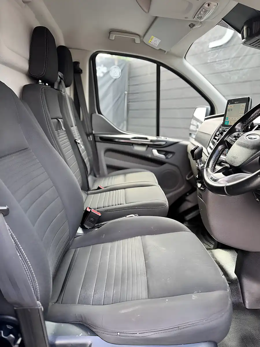 Used 2019 Ford Transit Custom Limited Grey - Interior and Exterior details 13