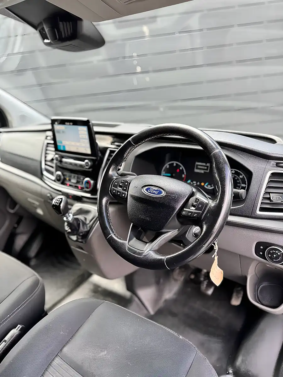 Used 2019 Ford Transit Custom Limited Grey - Interior and Exterior details 14