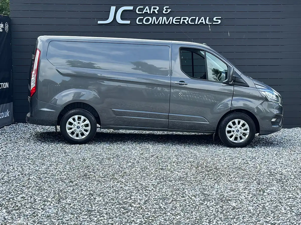 Used 2019 Ford Transit Custom Limited Grey - Interior and Exterior details 3