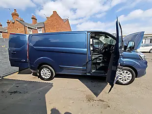 Used 2019 Ford Transit Custom Limited L1 H1 Blue - Interior and Exterior details 15
